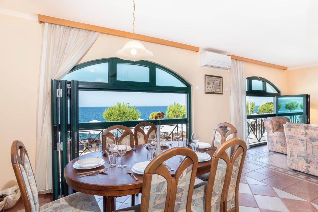 Apartment Beachfront Sunvita By Locap Group